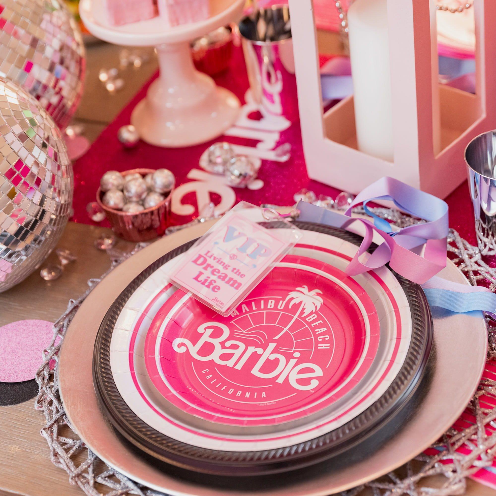 Metallic Malibu Barbie Paper Dessert Plates. 7in. 8ct - Image 5